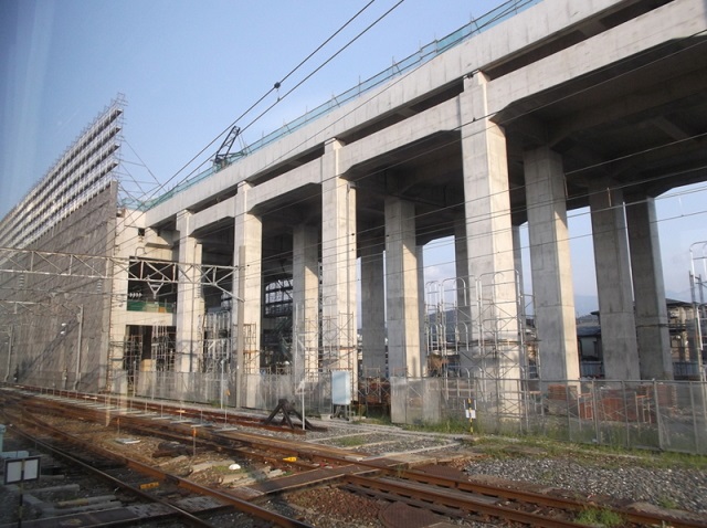 北陸新幹線糸魚川駅高架橋工事２