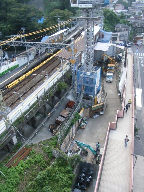 京急安針塚駅2